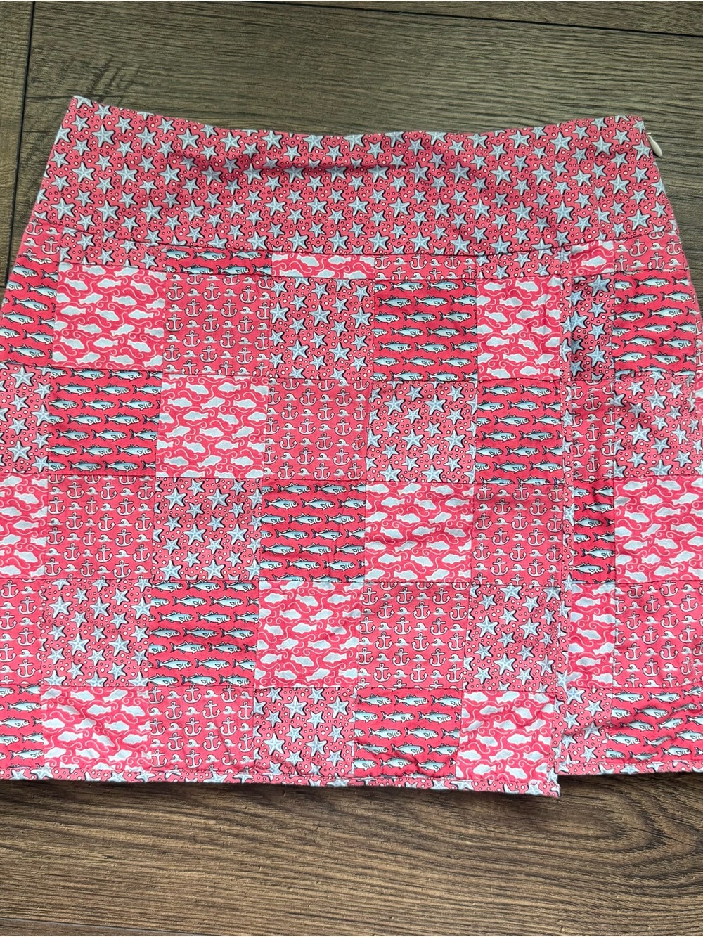 Vineyard Vines Women's size 2 Pink Nautical Skirt wrap style front zip closure